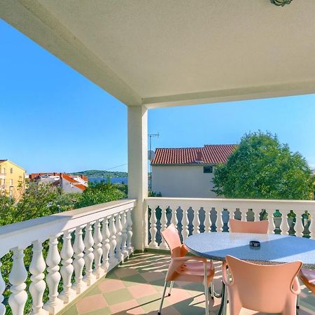 Apartmani Vukicevic Vodice Extérieur photo