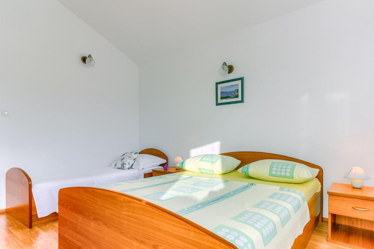 Apartmani Vukicevic Vodice Extérieur photo