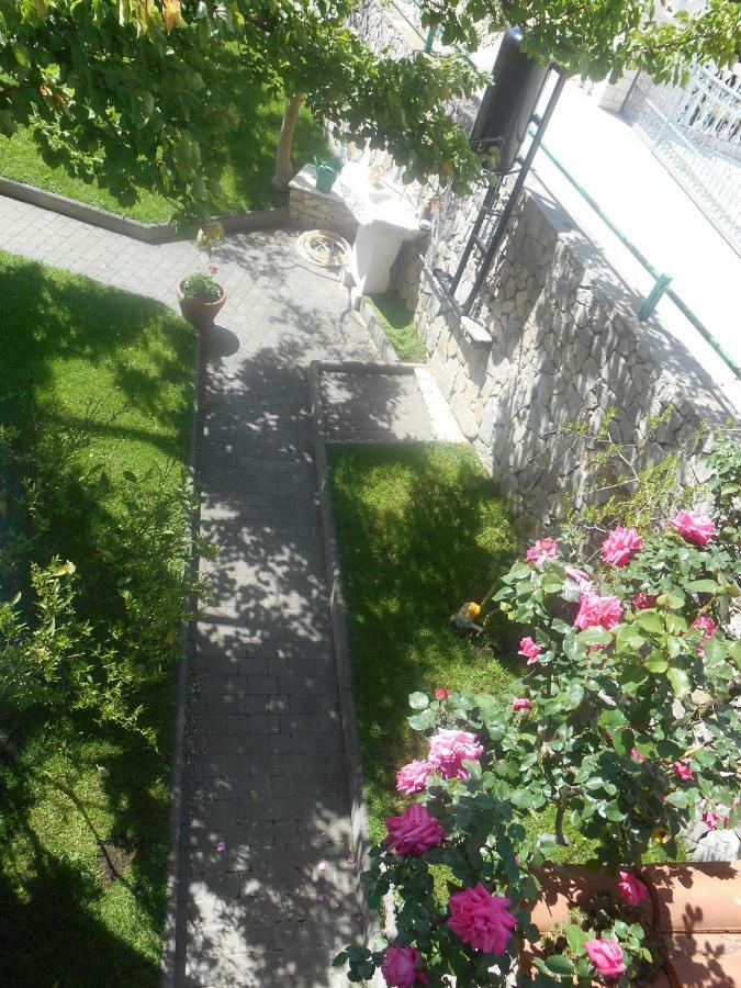 Apartmani Vukicevic Vodice Extérieur photo
