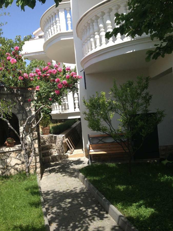 Apartmani Vukicevic Vodice Extérieur photo